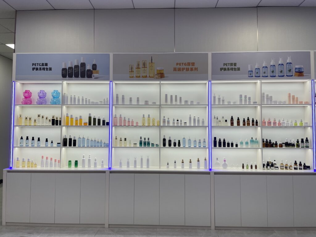 factory packaging showroom